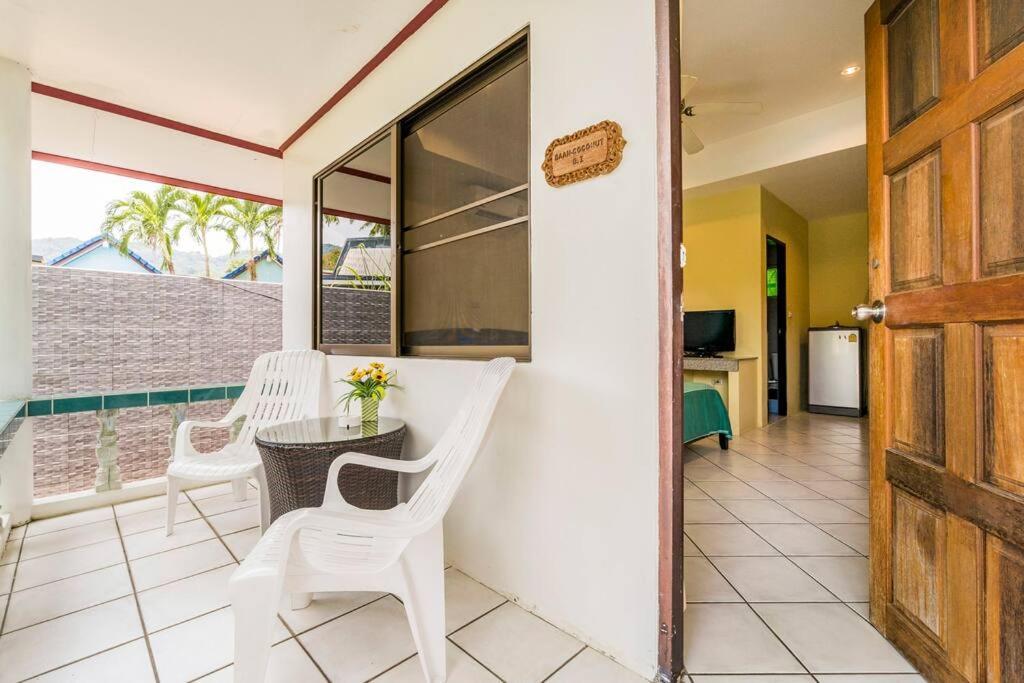 Baan Coconut Villa Bang Tao Beach  Exteriör bild